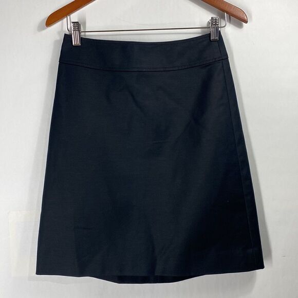 3For$20 Banana Republic Black Skirt size: 0 - Picture 1 of 7
